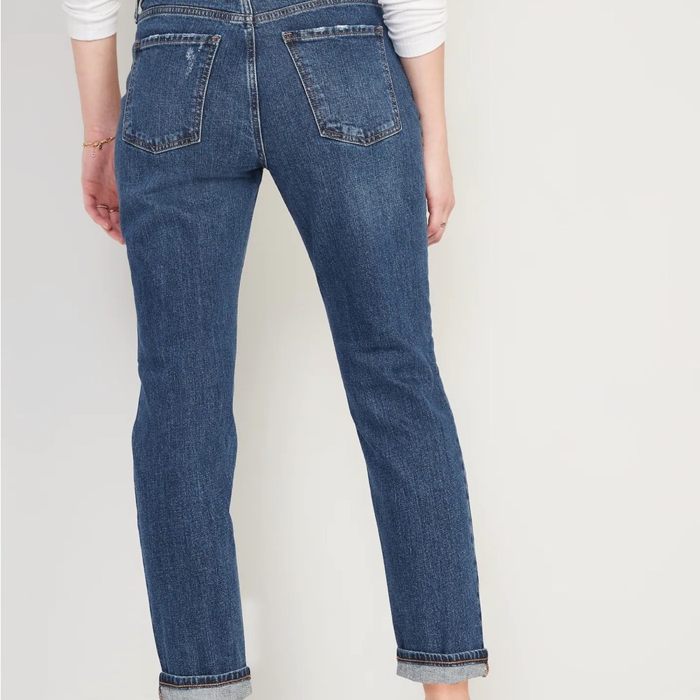 Mid-Rise Boyfriend Straight Ripped Jeans, size 0. NWT!